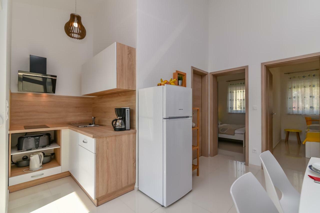 Denis Apartment วีร์ ภายนอก รูปภาพ